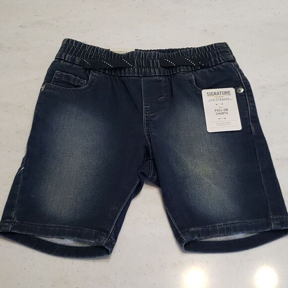 NWT Boys Signature Levi's GOLD Dark Wash Pull-On Shorts Sz XS - Picture 1 of 7
